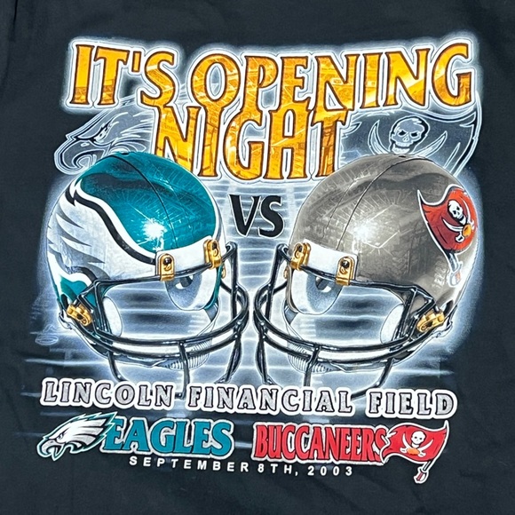 Philadelphia Eagles NFL Football 2003 Crewneck Lincoln Financial Mens Tshirt - Picture 2 of 3